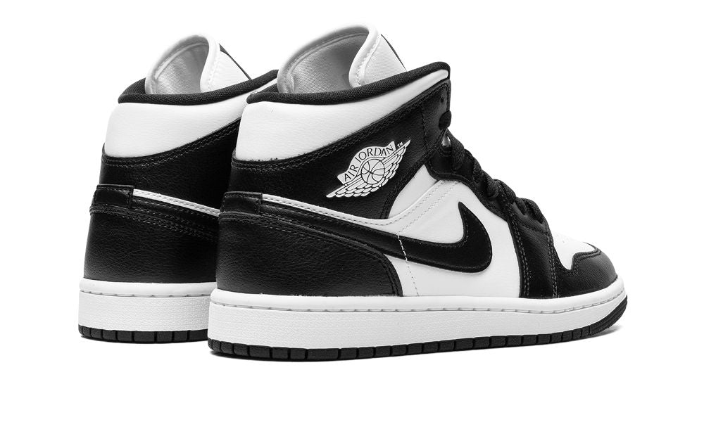 AIR JORDAN 1 MID "Panda"